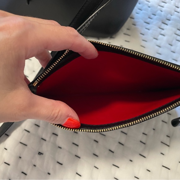 Mansur Gavriel large black bucket bag with red interior. - Picture 5 of 8